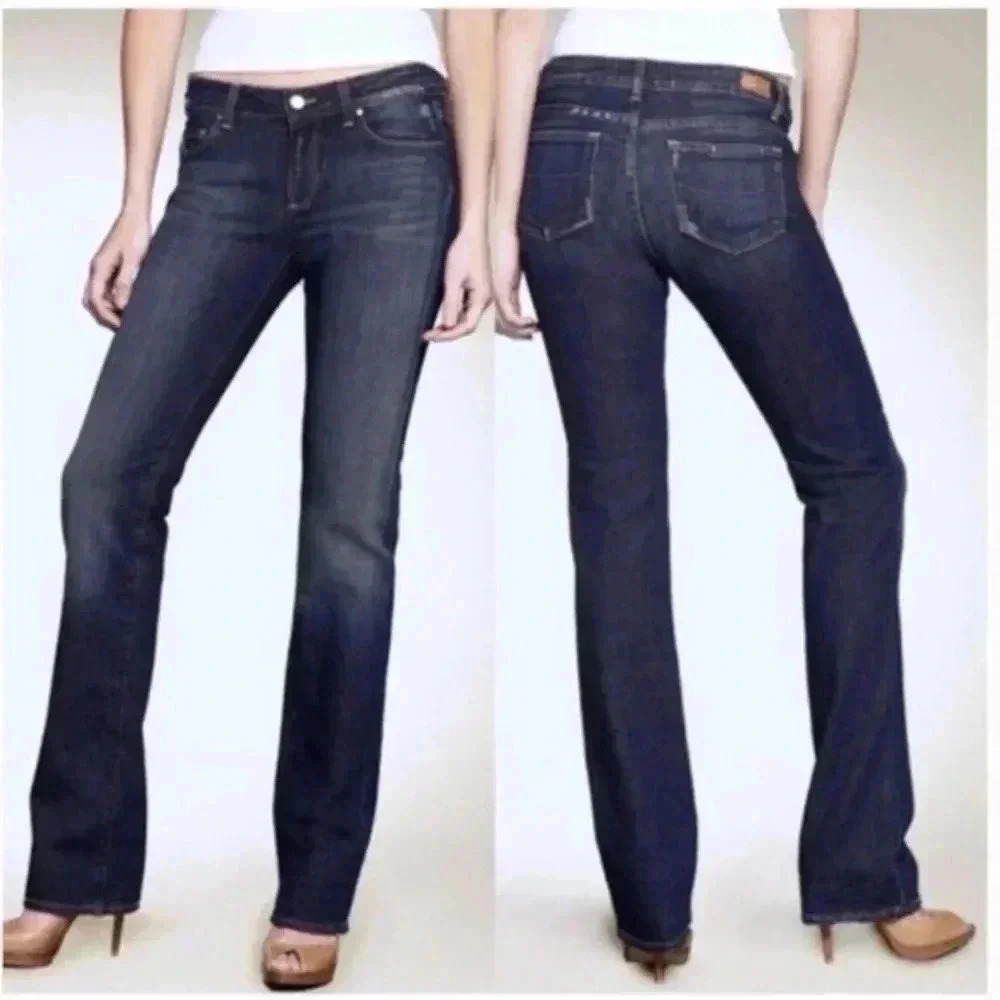 Paige Premium Denim Melrose Blue  Denim Straight Vintage Jeans Size 26